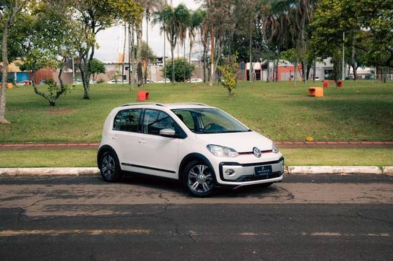 VOLKSWAGEN UP 1.0 TSI HIGH UP 12V FLEX 4P MANUAL